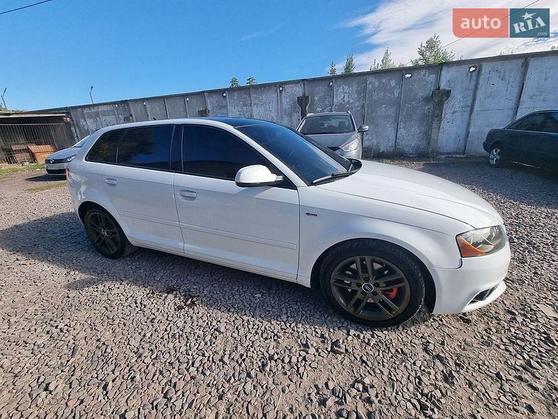 Хэтчбек Audi A3 2011 в Кременце