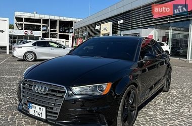 Седан Audi A3 2015 в Днепре