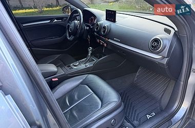Седан Audi A3 2015 в Киеве