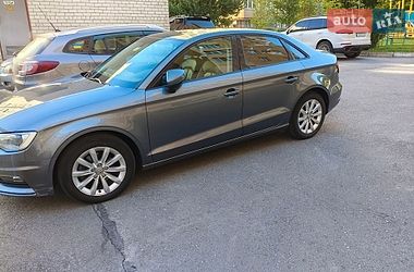Седан Audi A3 2015 в Харькове