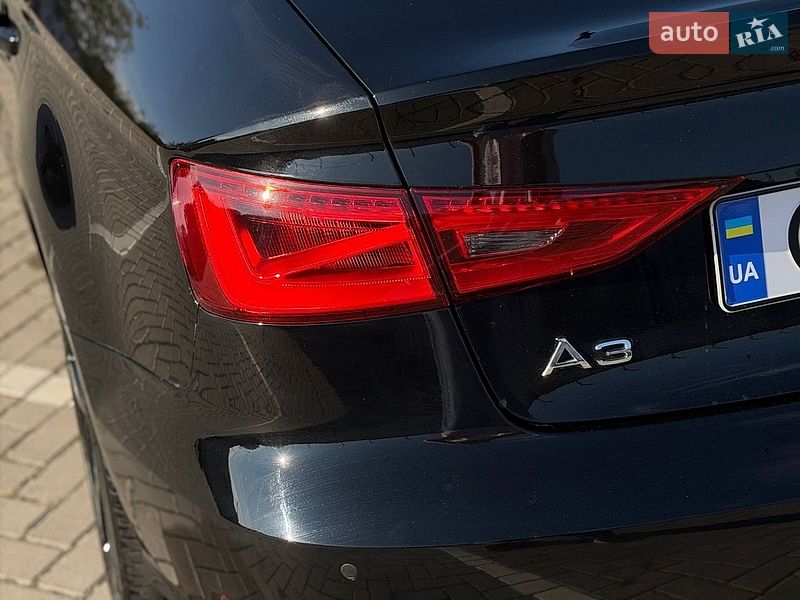 Седан Audi A3 2016 в Житомирі