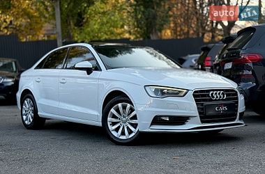 Седан Audi A3 2015 в Києві