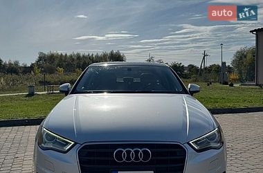 Седан Audi A3 2014 в Львові