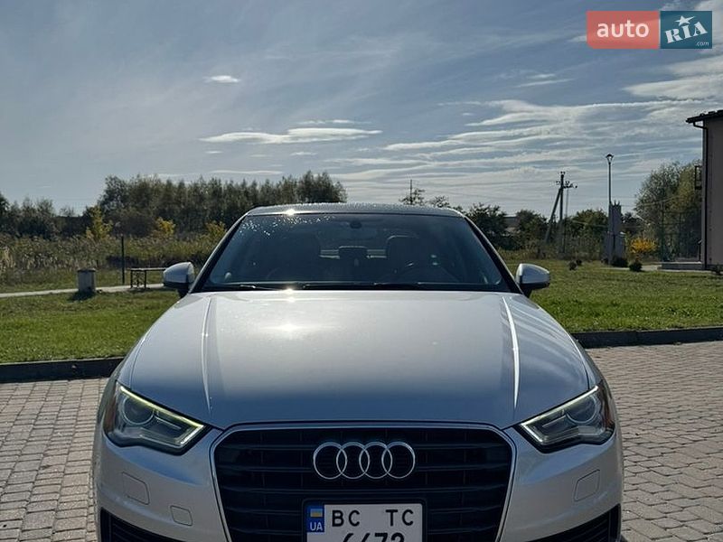Седан Audi A3 2014 в Львові