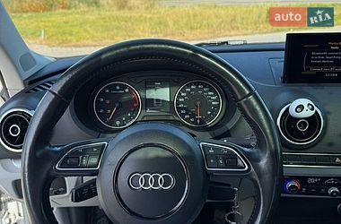 Седан Audi A3 2014 в Львові