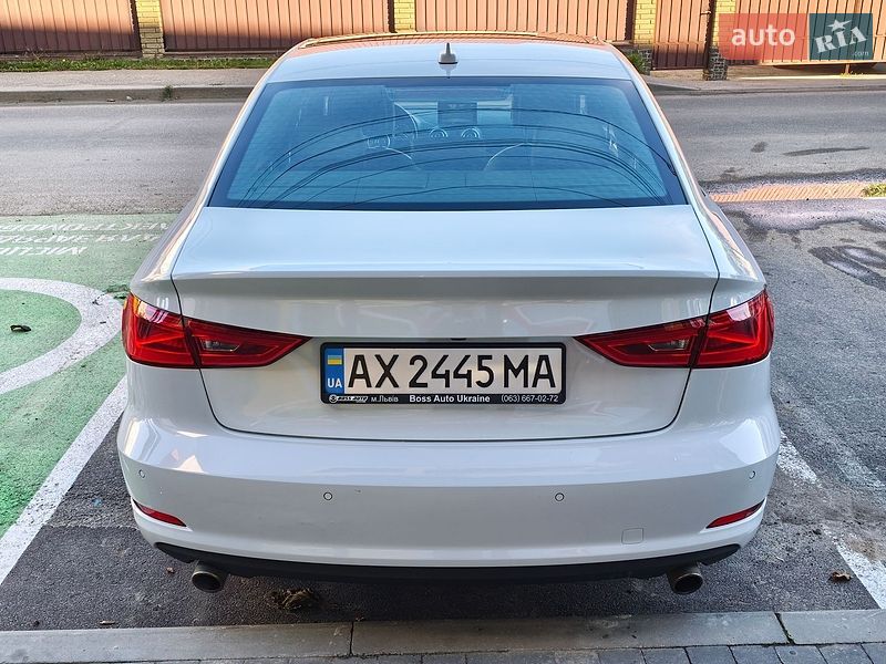 Седан Audi A3 2015 в Києві