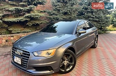 Седан Audi A3 2015 в Киеве