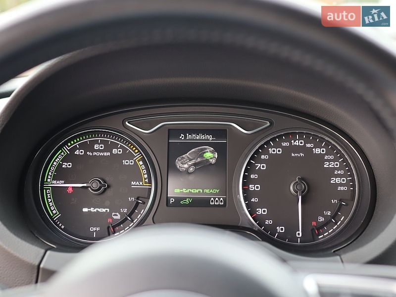 Хетчбек Audi A3 2015 в Житомирі фото 10 Хетчбек Audi A3 2015 в Житомирі
