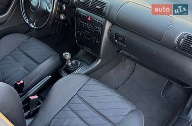 Хетчбек Audi A3 2001 в Чернівцях