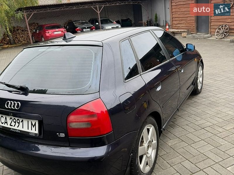 Хетчбек Audi A3 2000 в Кременчуці
