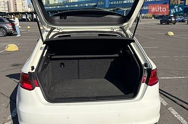 Хэтчбек Audi A3 2014 в Киеве