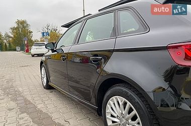 Хэтчбек Audi A3 2016 в Дубно