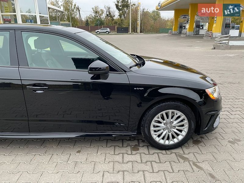 Хэтчбек Audi A3 2016 в Дубно