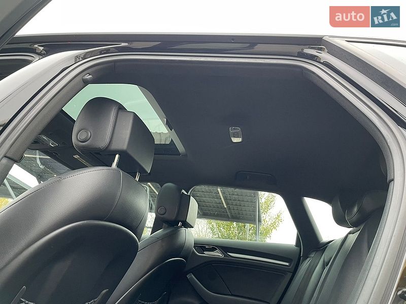 Хэтчбек Audi A3 2016 в Дубно
