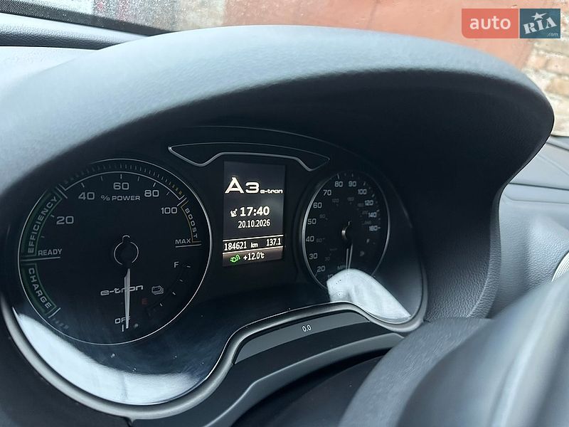 Хэтчбек Audi A3 2016 в Дубно