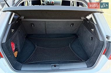 Хэтчбек Audi A3 2015 в Киеве