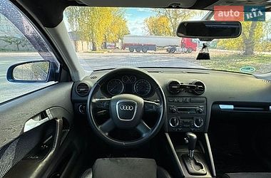 Хэтчбек Audi A3 2004 в Коростене