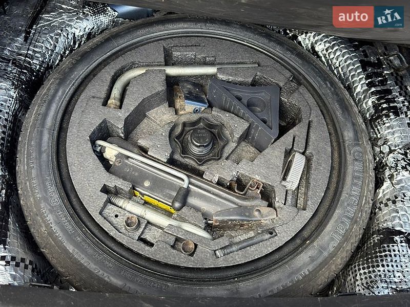 Хэтчбек Audi A3 2004 в Коростене