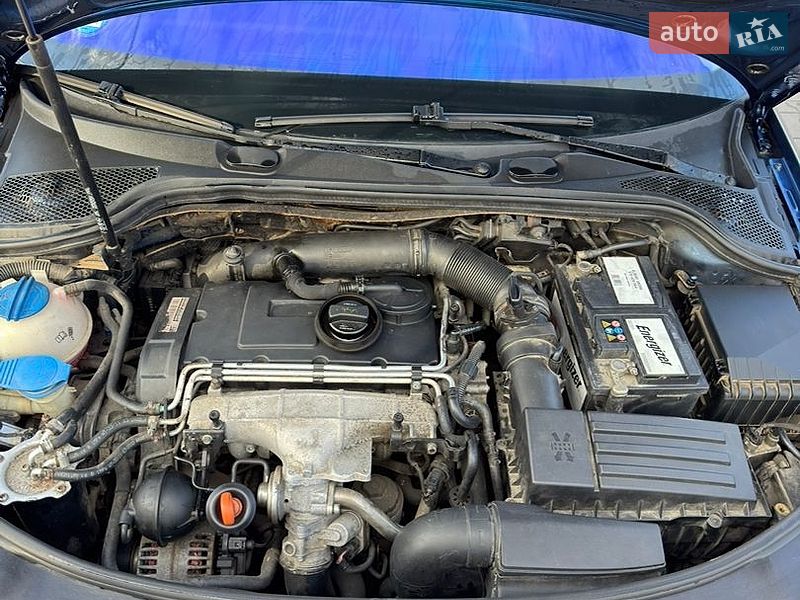Хэтчбек Audi A3 2004 в Коростене