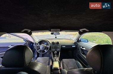 Хэтчбек Audi A3 2004 в Коростене
