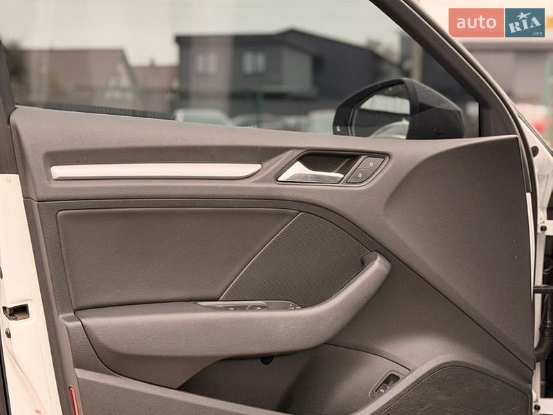 Седан Audi A3 2015 в Києві
