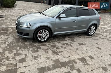 Хетчбек Audi A3 2009 в Кам'янці-Бузькій