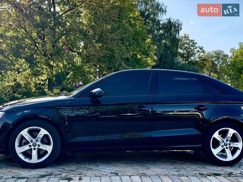 Седан Audi A3 2016 в Белой Церкви