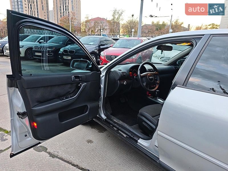 Хэтчбек Audi A3 2002 в Харькове