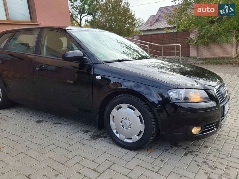 Хэтчбек Audi A3 2006 в Черновцах