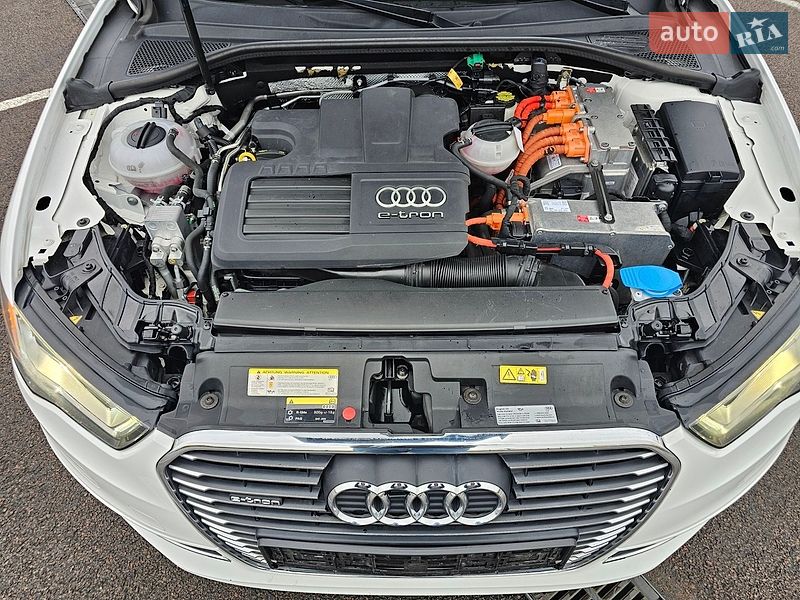 Хэтчбек Audi A3 2016 в Ровно