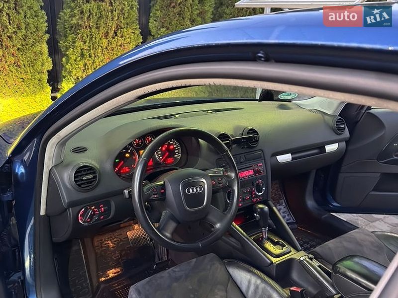 Хэтчбек Audi A3 2004 в Коростене