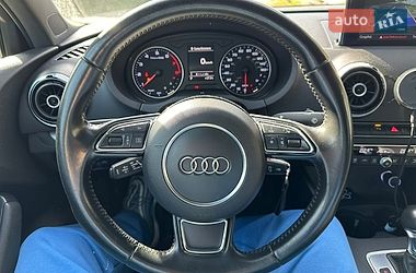 Седан Audi A3 2015 в Днепре