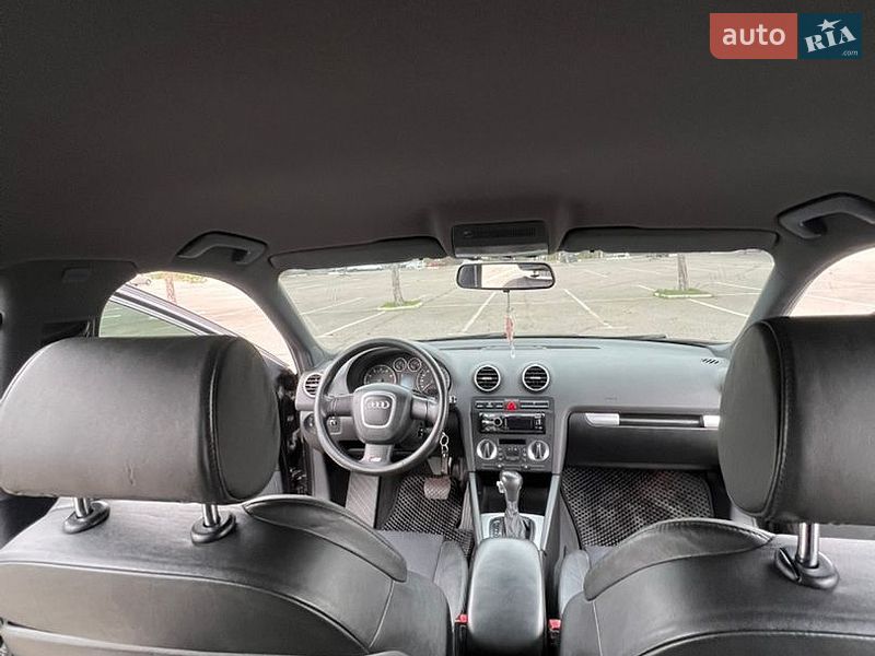 Хэтчбек Audi A3 2004 в Николаеве