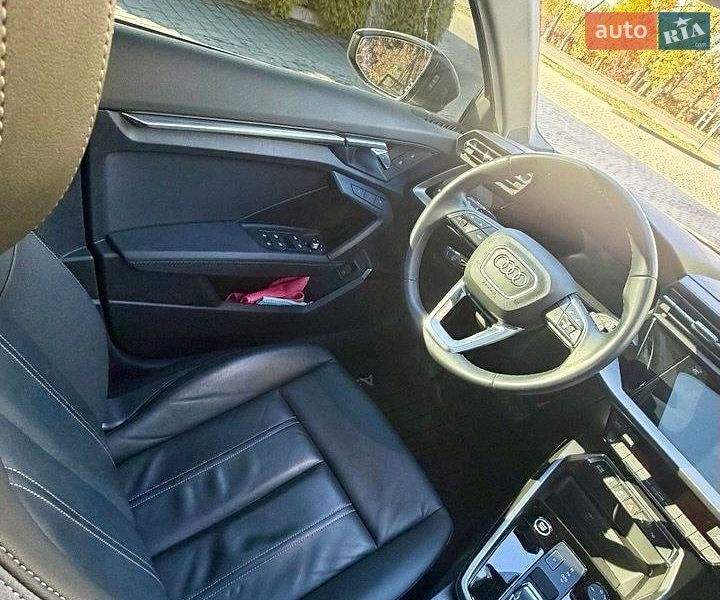 Седан Audi A3 2022 в Самборі