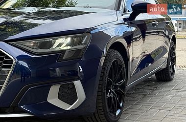 Седан Audi A3 2022 в Дніпрі