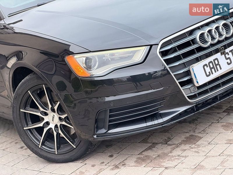 Седан Audi A3 2015 в Стрые
