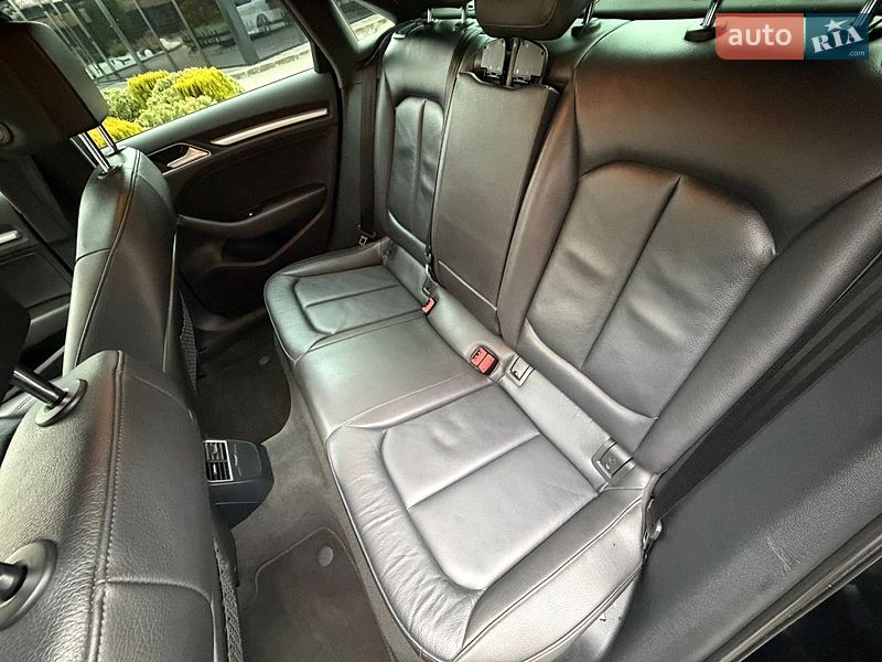 Седан Audi A3 2015 в Стрые