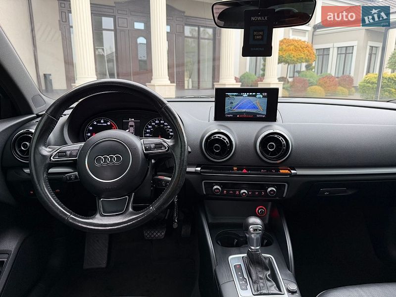Седан Audi A3 2015 в Стрые