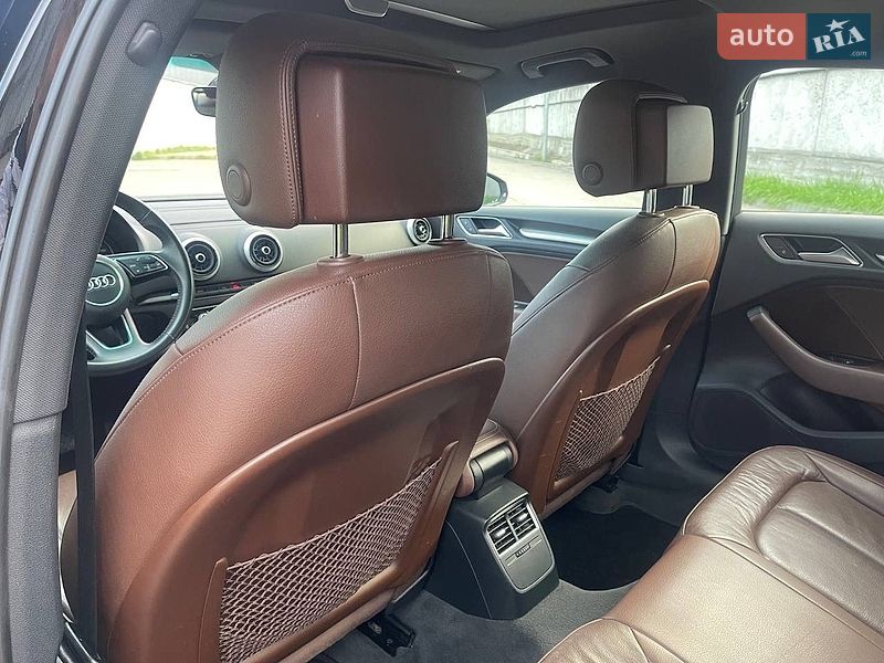 Седан Audi A3 2020 в Киеве