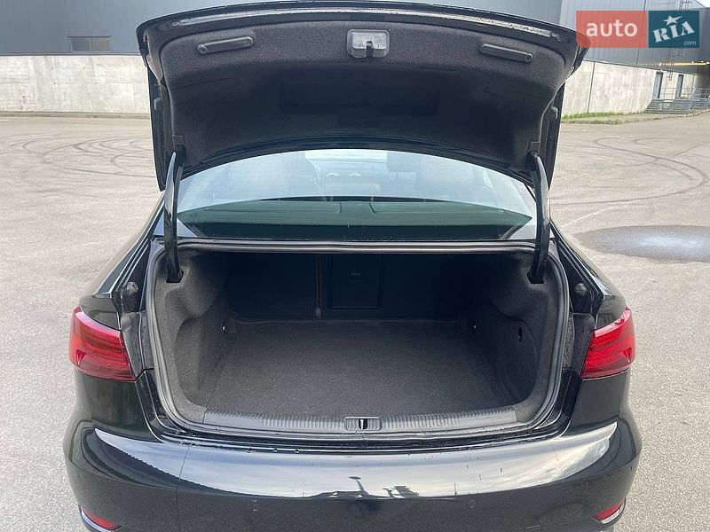 Седан Audi A3 2020 в Києві