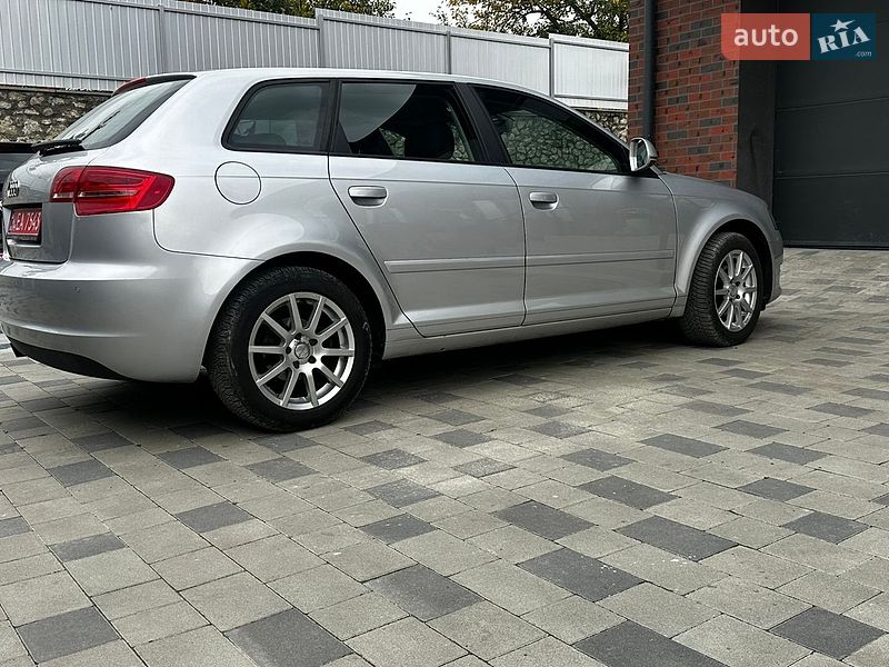 Хетчбек Audi A3 2010 в Тернополі