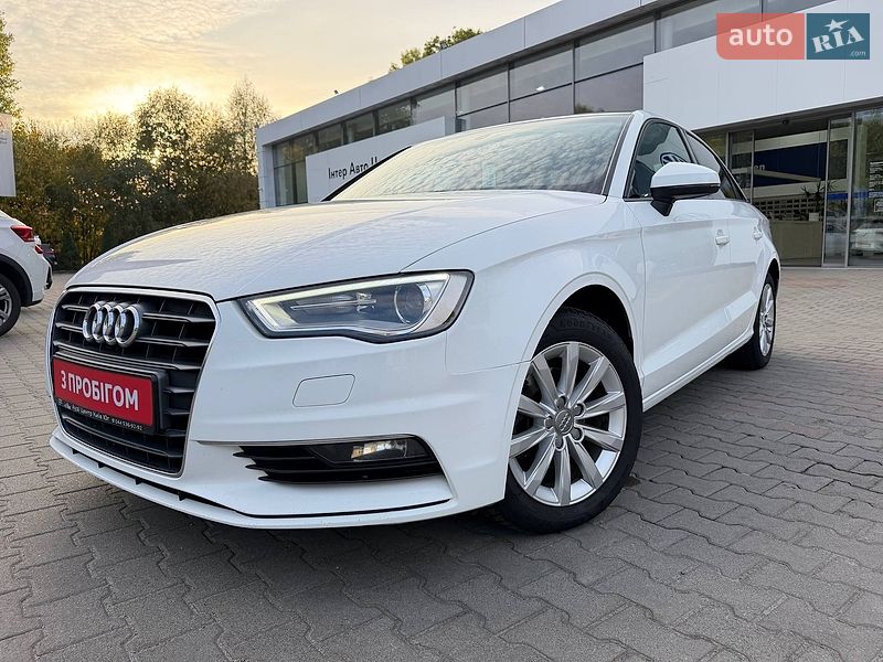 Седан Audi A3 2015 в Житомире