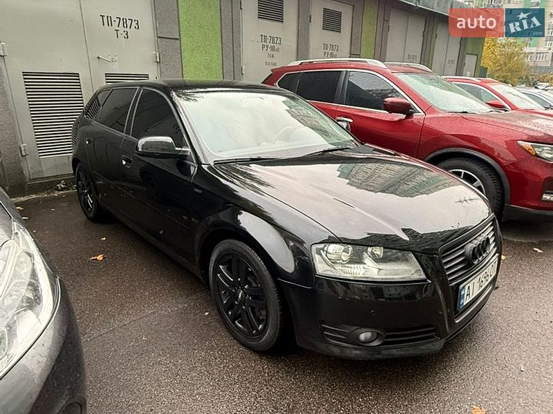 Хетчбек Audi A3 2011 в Петропавлівській Борщагівці