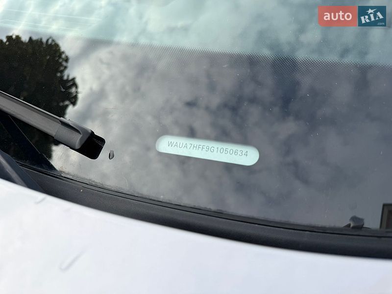 Седан Audi A3 2015 в Тернополе