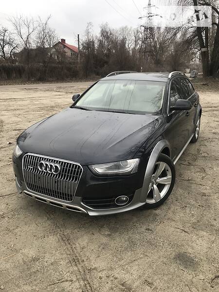 Универсал Audi A4 Allroad 2012 в Полтаве