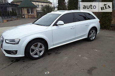 Audi A4 Allroad 2015