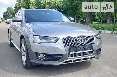 Audi A4 Allroad 2015