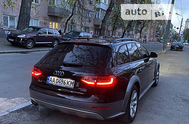 Универсал Audi A4 Allroad 2014 в Киеве