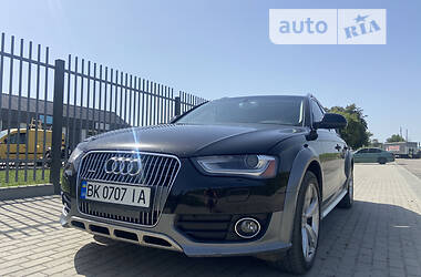 Audi A4 Allroad 2012