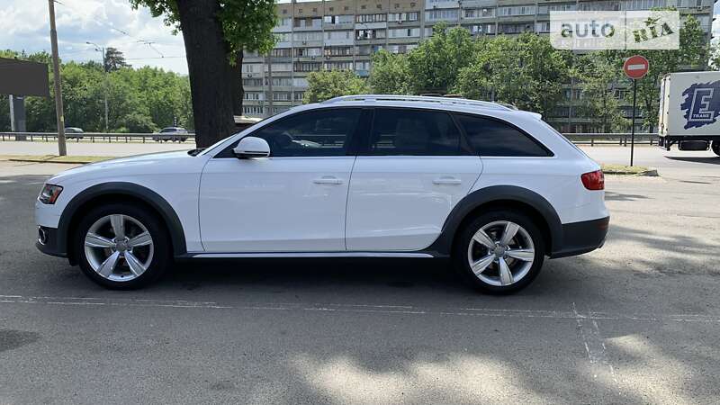 Універсал Audi A4 Allroad 2015 в Києві